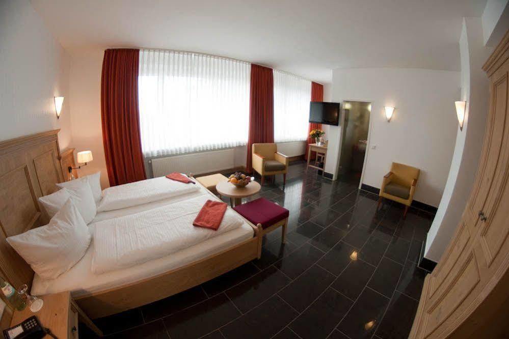 Hotel Conti Am Hauptbahnhof Мюнстер Экстерьер фото