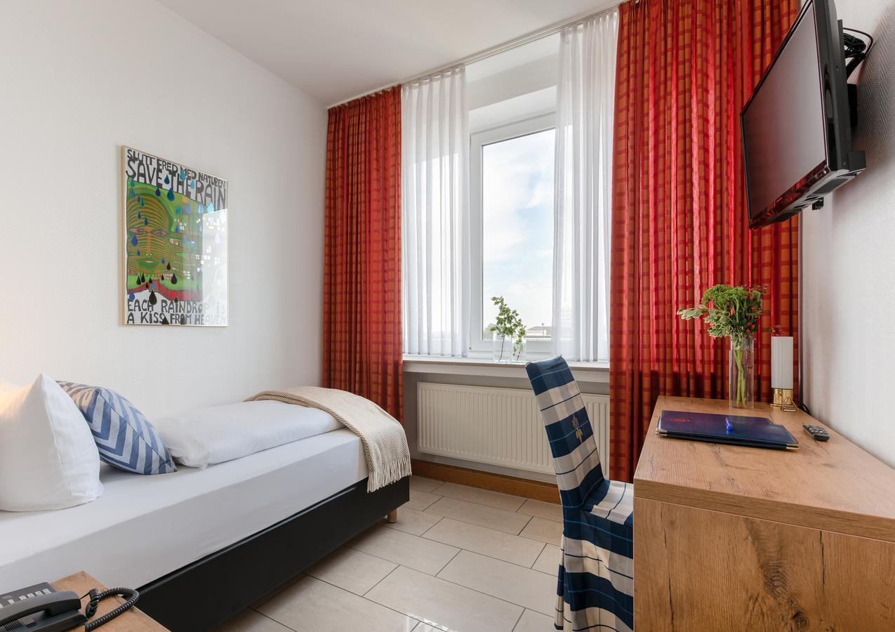 Hotel Conti Am Hauptbahnhof Мюнстер Экстерьер фото